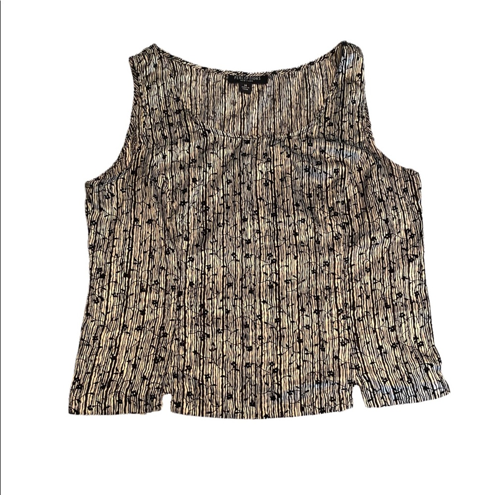 Perceptions side zip sleeveless shell. Size 14